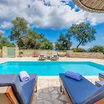 Villa Aurora Paxos *