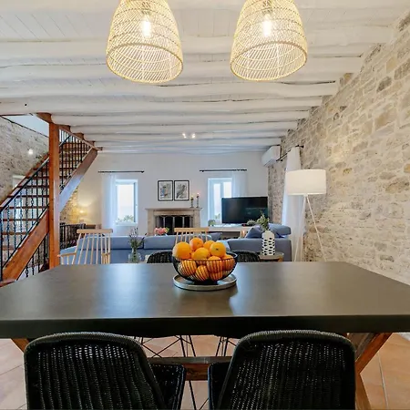 Aurora Paxos Villa Anemogiannatika
