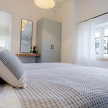 Aurora Paxos Villa *