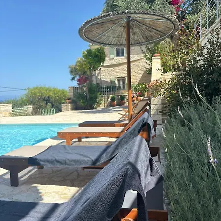 Villa Aurora Paxos