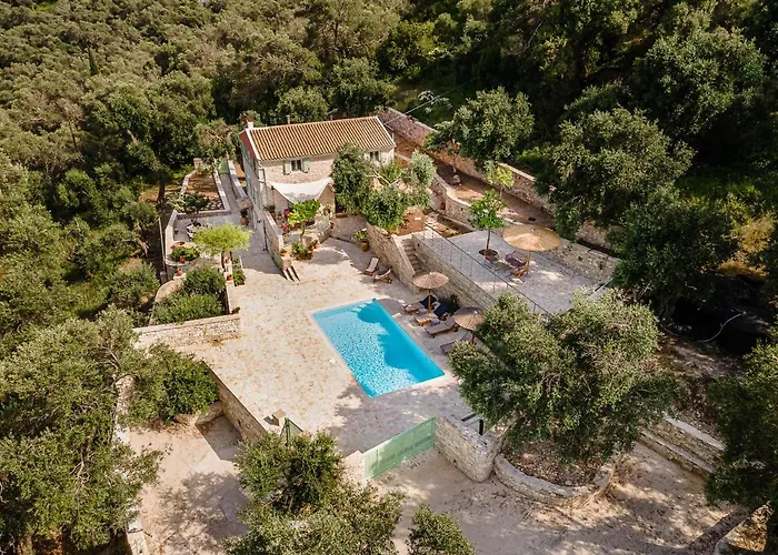 Vila Aurora Paxos Anemogiannatika