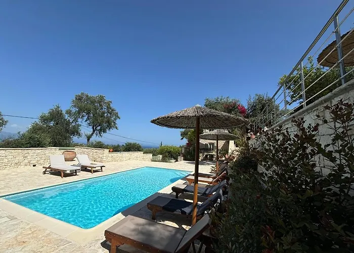 Vila Aurora Paxos Anemogiannatika