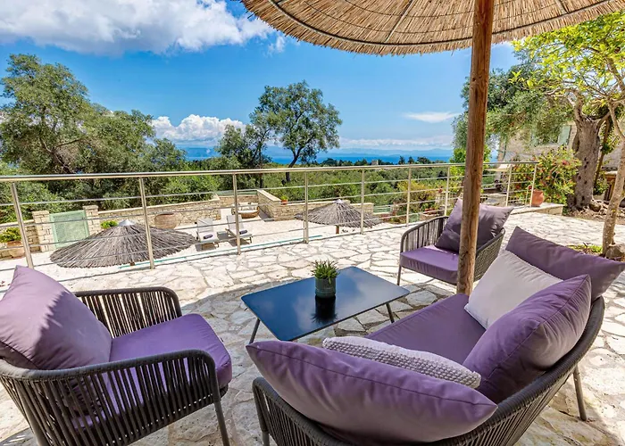 Aurora Paxos Vila