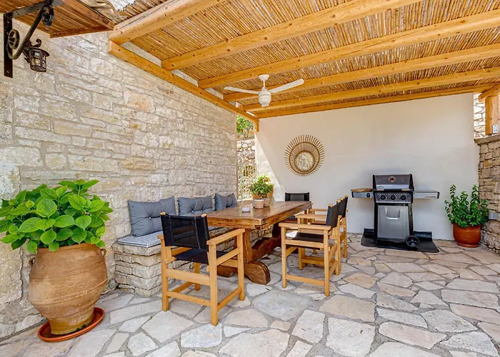 Vila Aurora Paxos Anemogiannatika